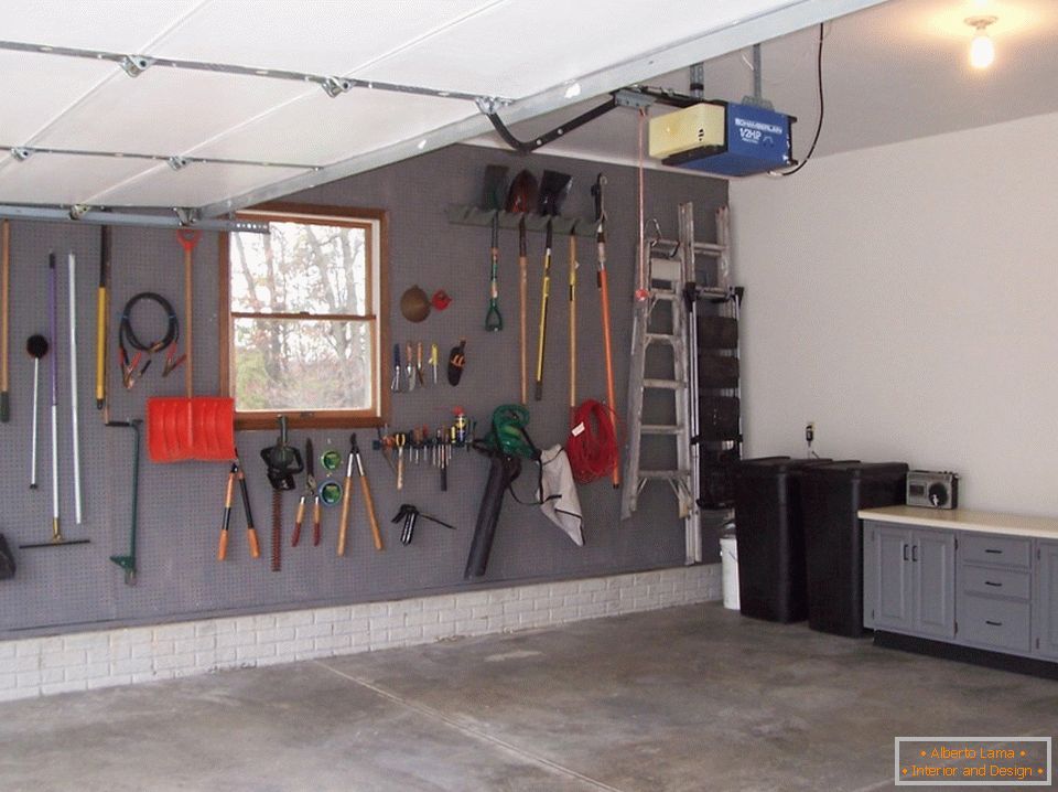 Záložní systém v garáži