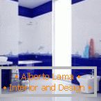 Koupelna v modré a bílé barvě