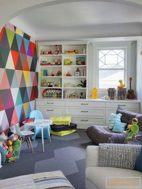 Barevný design dětské místnosti ve světlých barvách