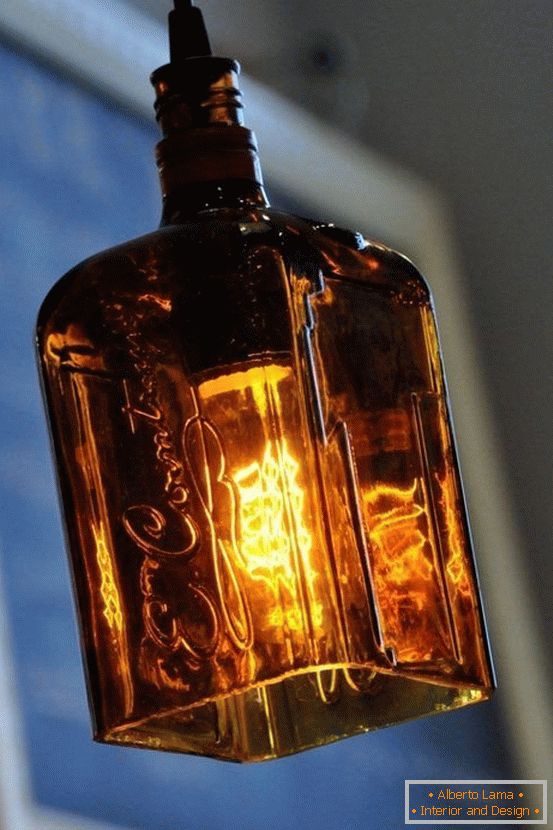 Lampa na lampu z láhve