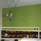 Zelená stěna v designu místnosti