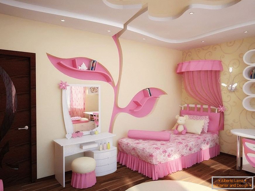 Žlutě růžová ložnice pro dívku