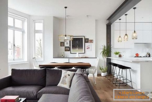 Moderní kuchyňský obývací pokoj v soukromém domě - design fotografií