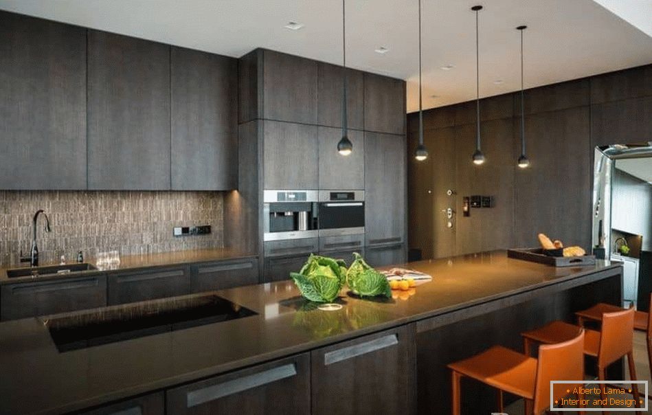 Kuchyně v high-tech stylu v tmavé barvě