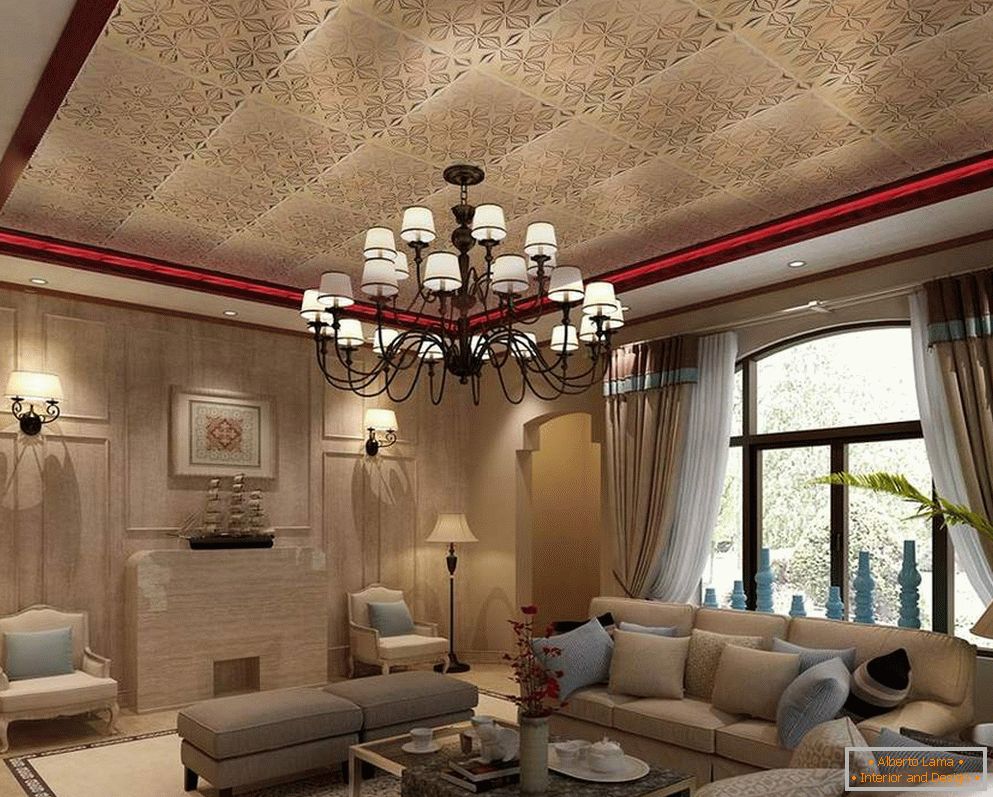 Obývací pokoj v klasickém stylu с высоким потолком