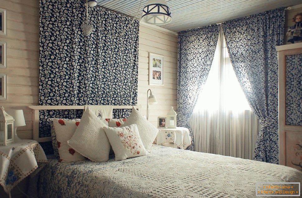 Textilní dekorace ložnice