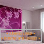Foto nástěnné malby с цветами в интерьере спальни