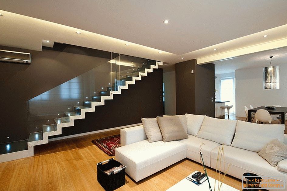Umístění schodů v obývacím pokoji