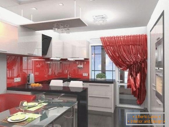 Design 2-pokojového bytu v panelovém domě - fotografie kuchyně s balkonem