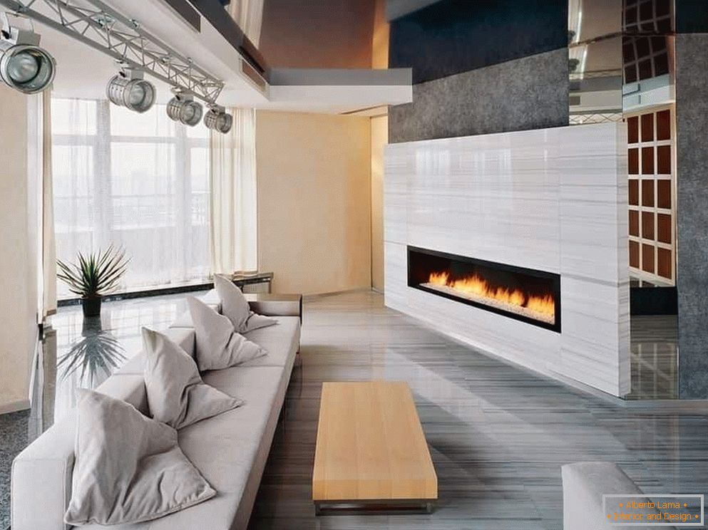 Obývací pokoj s elektrickým krbem v high-tech stylu