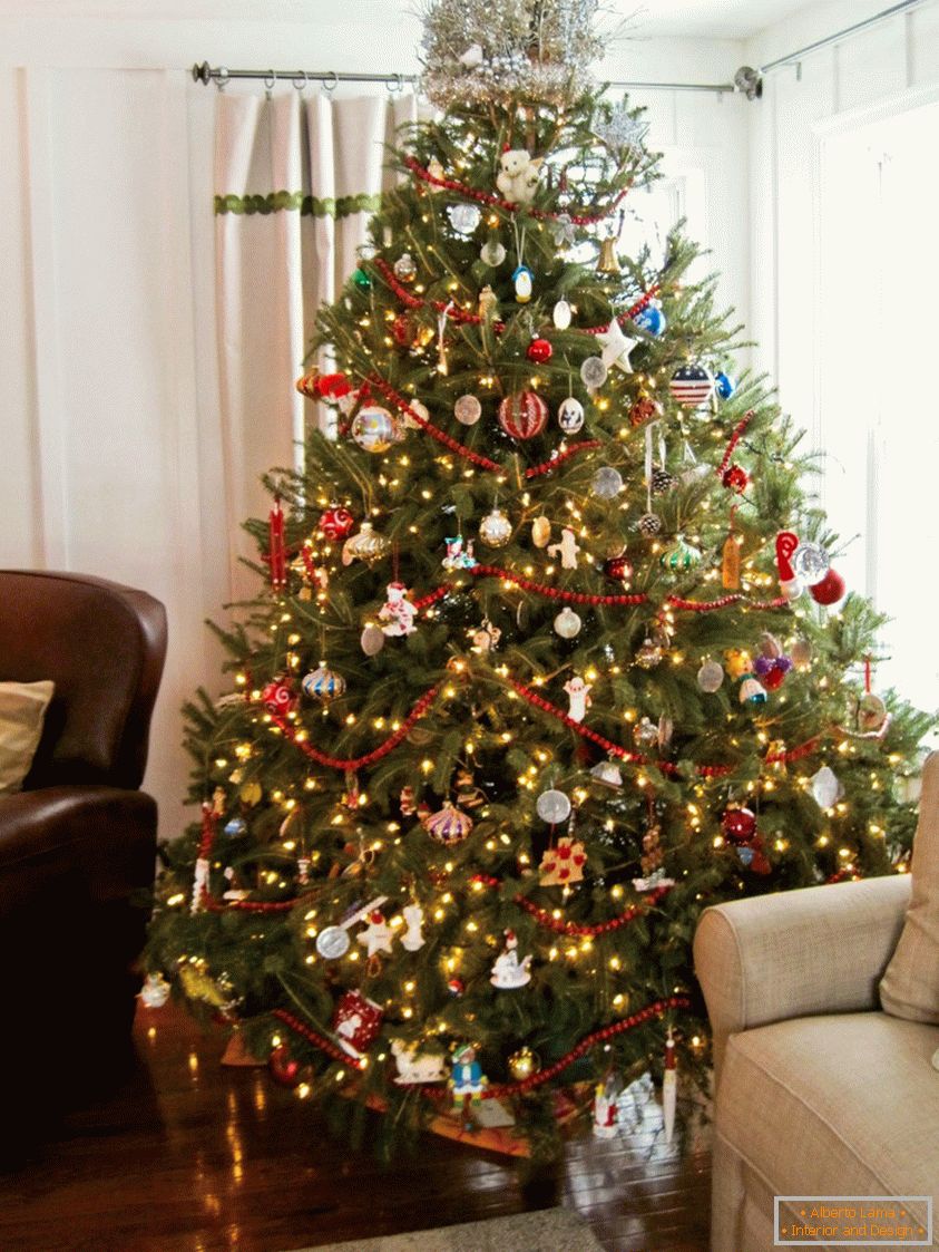 Plastové hračky na vánoční stromek - bezpečné a krásné