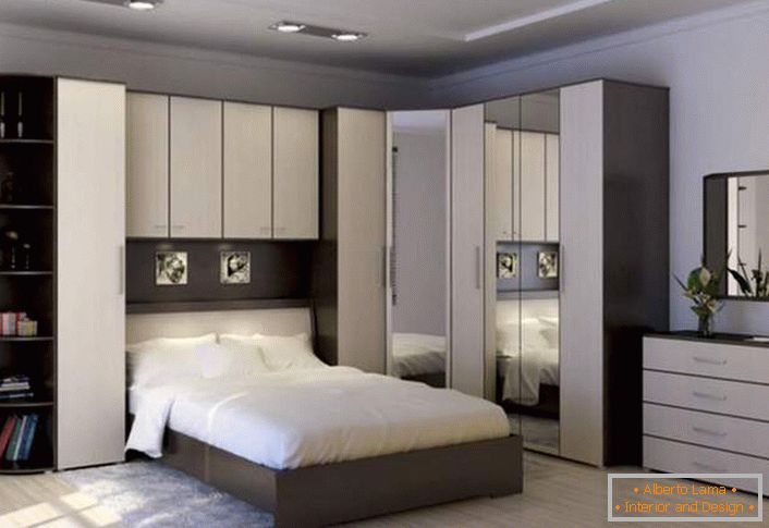Modulární ložnicový nábytek s výhodou kombinuje funkčnost a atraktivní vzhled.