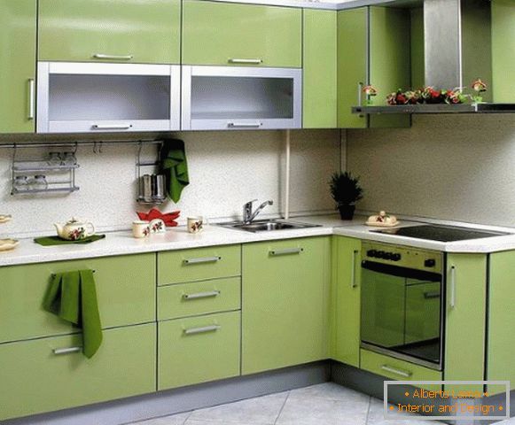угловая kuchyňský nábytek оливкового цвета для хрущёвки