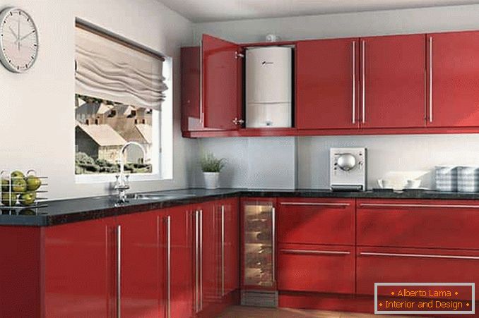 Červená kuchyň s kotlem