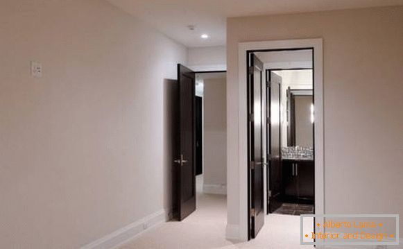 Jak kombinovat dveře a podlahy v interiéru - fotografie