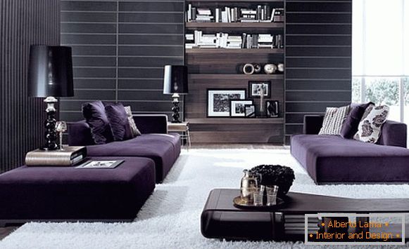 Obývací pokoj v fialově bílém provedení