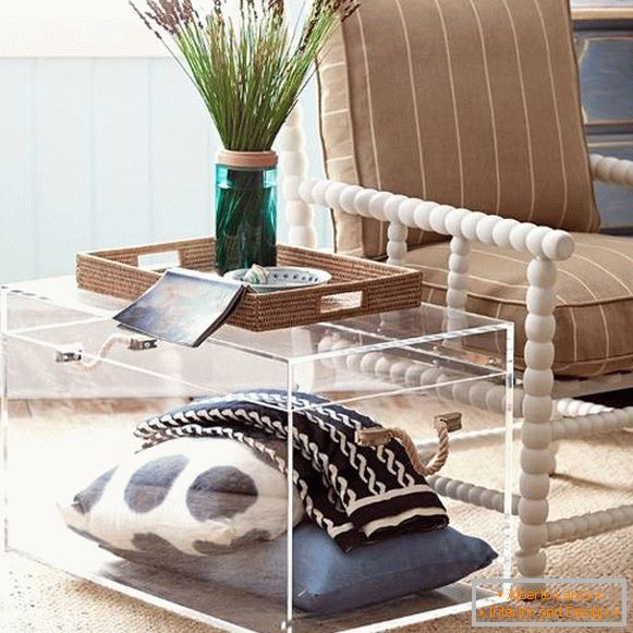 Akrylátový konferenční stolek pro obývací pokoj