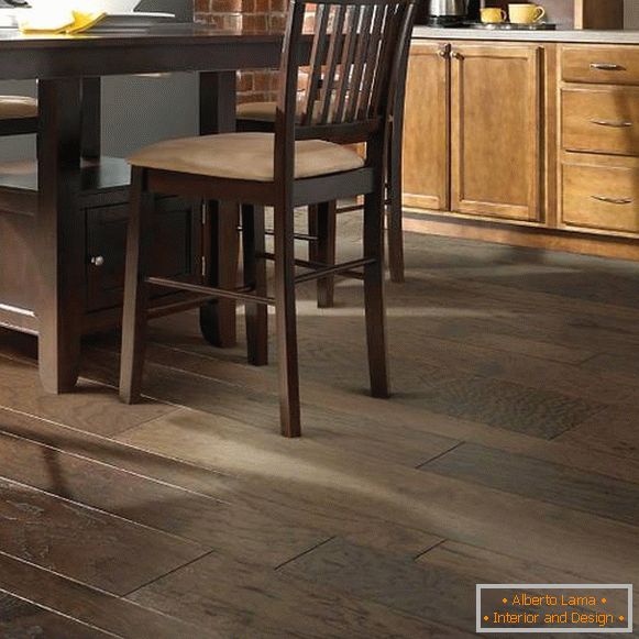 Kreativní dřevěné podlahy pro kuchyně - fotografie