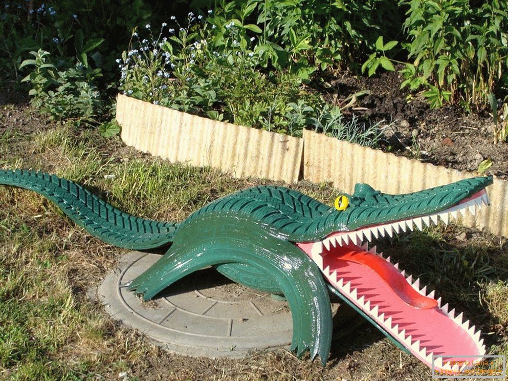 Krokodýl vyrobený z pneumatiky