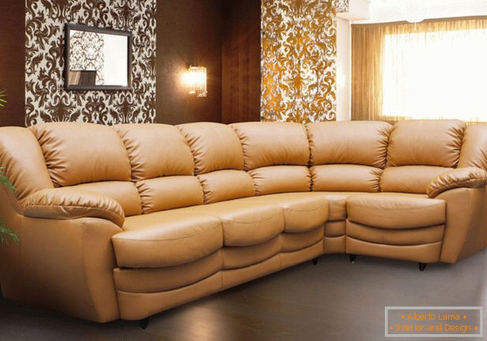 Elegantní kompozitní modulární pohovka pro elegantní obývací pokoj. Barva útulného rohu je barvou čalounění luxusních Cadillaků třídy Premium.
