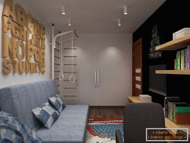 Švédská zeď v obývacím pokoji dvoupokojového bytu v Rusku