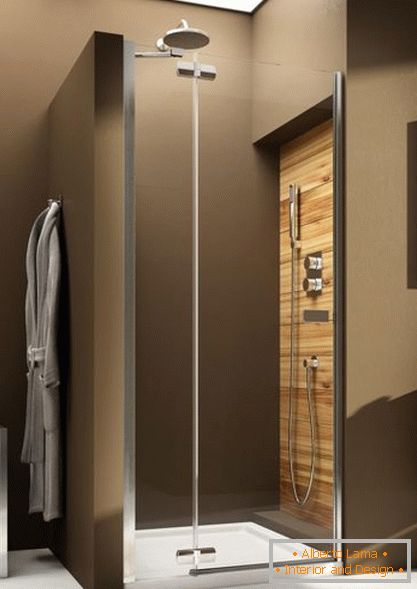 Posuvné skleněné sprchové dveře na objednávku v moderním stylu