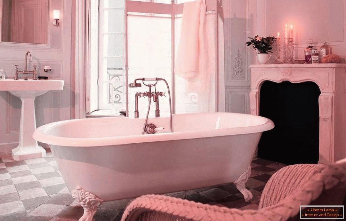 Luxusní koupelna v růžových odstínech