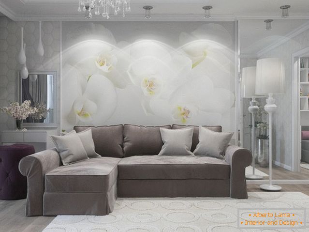 Malování z květin ve stěně v obývacím pokoji