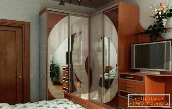 Krásná ložnice pro spaní - foto rohového modelu s TV