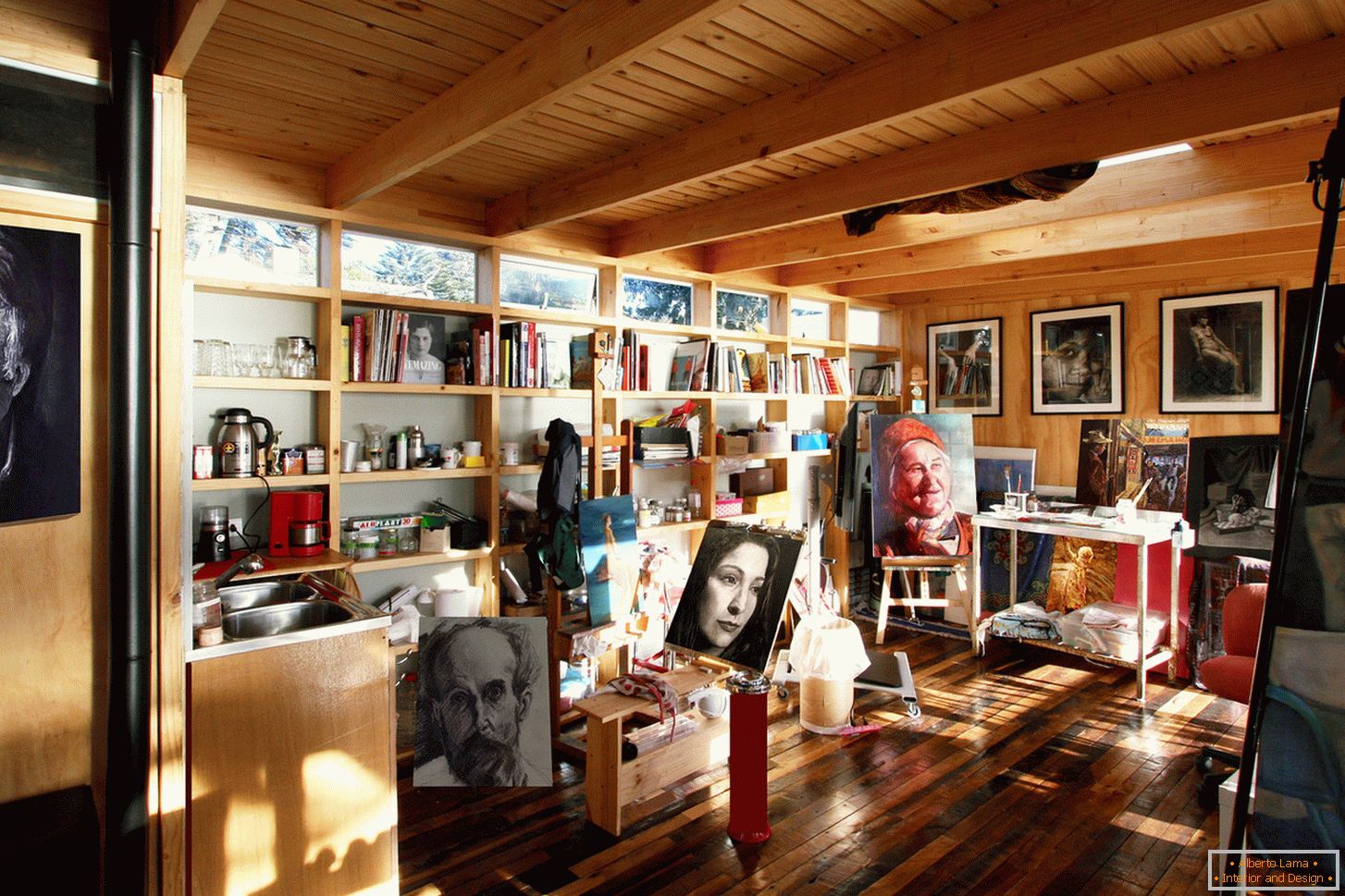 Umělecké studio в современном доме