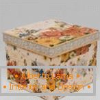 Krabička s oranžovými a žlutými květy