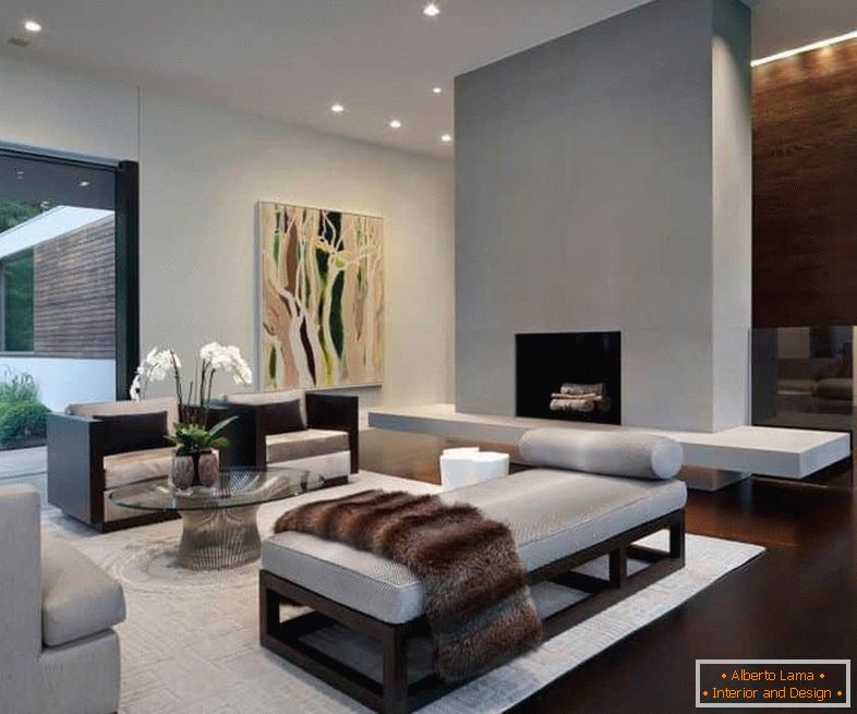 Obývací pokoj v moderním klasickém stylu s krbem