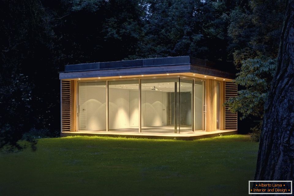 Eco-dům se skleněnými stěnami