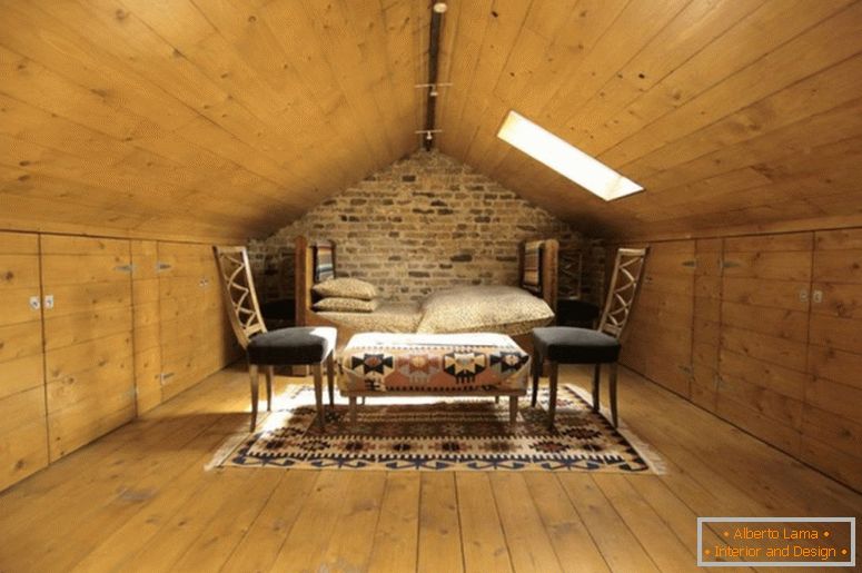 Malá ložnice v podkroví