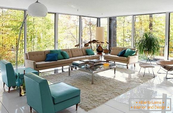 Obývací pokoj v retro stylu a minimalismu