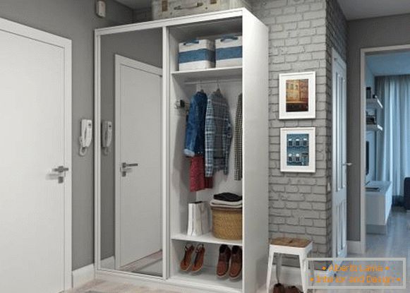 Malá skříňová skříň na chodbě - nápady pro návrh fotografie apartmánu