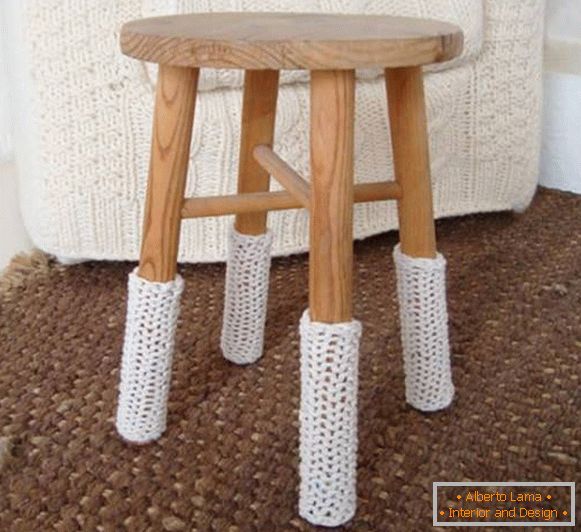 Pletené oblékání stolice