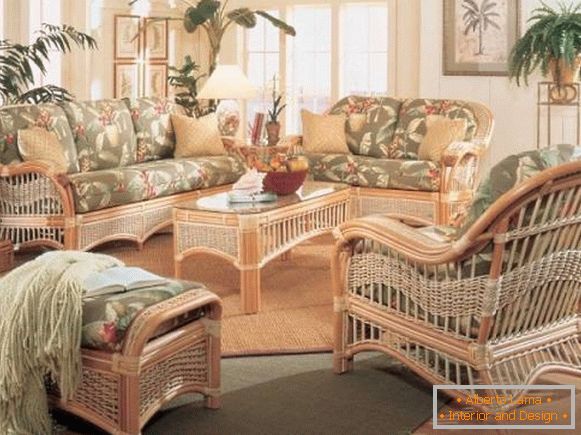 Návrh obývacího pokoje s proutěným nábytkem