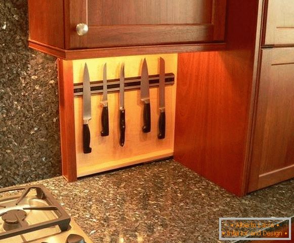 magnet-pro-nůž-v-kuchyni