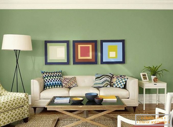 Zelená tapeta v moderním obývacím pokoji