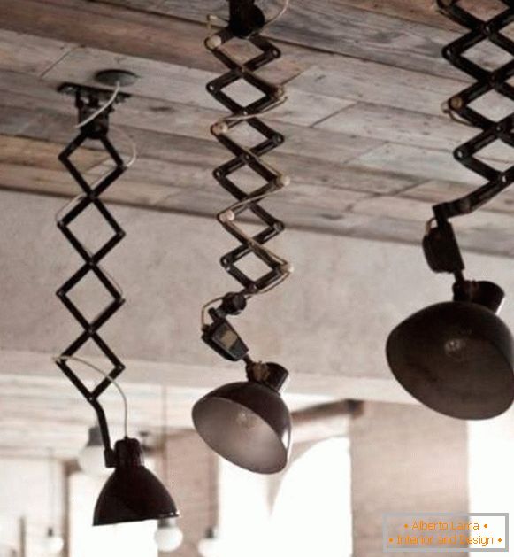 Stolní lampy v neobvyklém použití