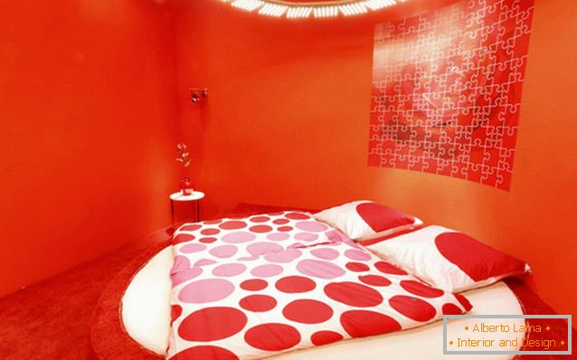 Bezkonkurenční design ložnic v jasně červené barvě