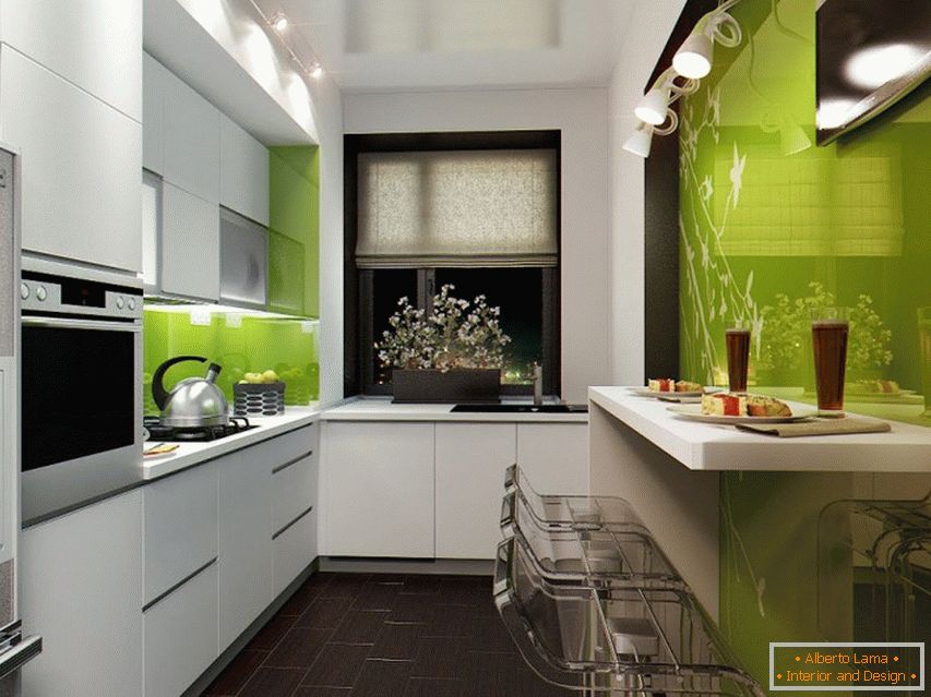 Příklad interiéru malé kuchyně na fotografii