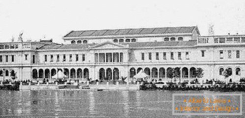 Budova dámské pobočky výstavy World Columbia Exposition (Chicago, USA)