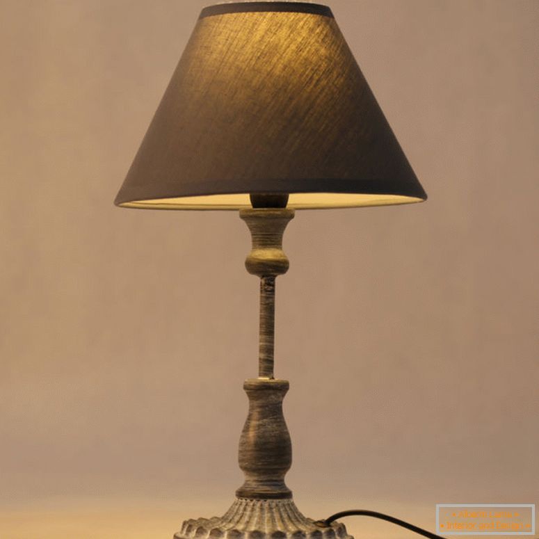 vnitřní-osvětlení-LED-držák lampy-stůl-lampiron-base-light-látka-stínítko lampa-noční-stůl-stolní lampa