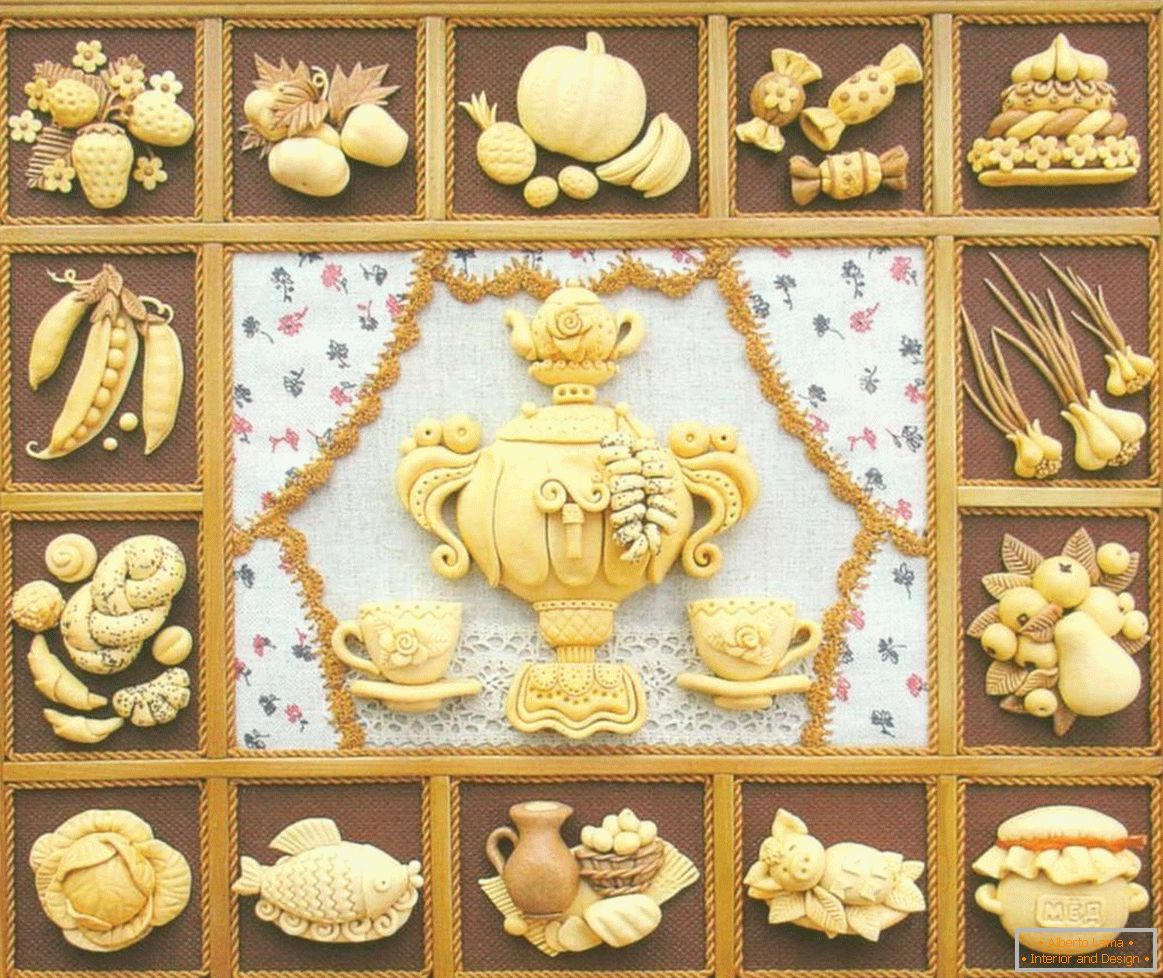 Panel vyrobený ze slaného těsta