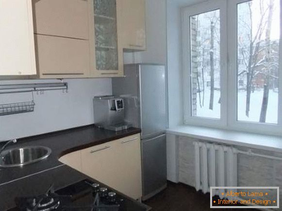 Návrh malých bytů Chruščov - malá kuchyně 5 m2