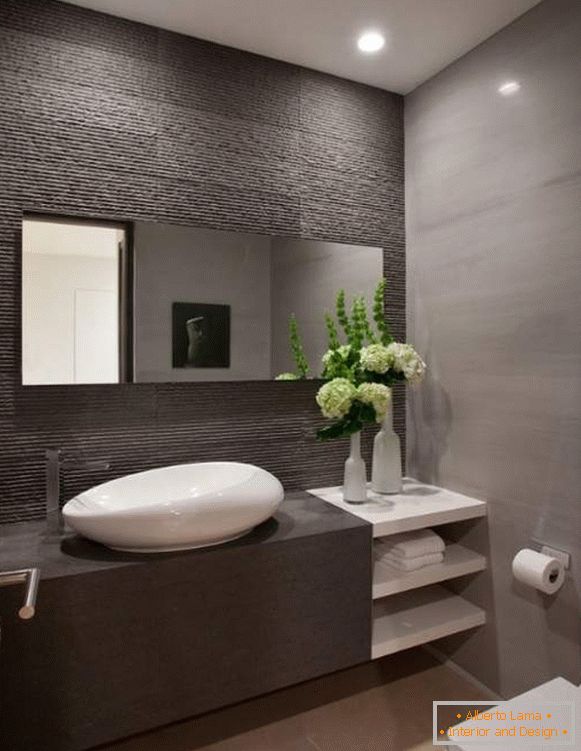 Černobílý design toalet - fotografie krásného pokoje