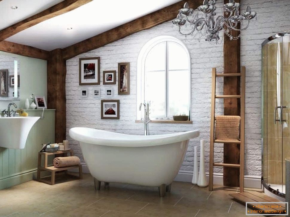 Koupelna s trámovými stropy a bílými cihlami