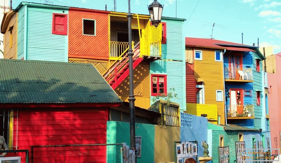 Krásné barevné domy